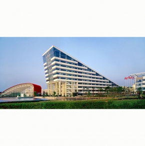 武漢東（dōng）風（fēng）汽車東（dōng）合中心