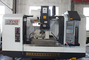 VMC1060五（wǔ）軸加工中心