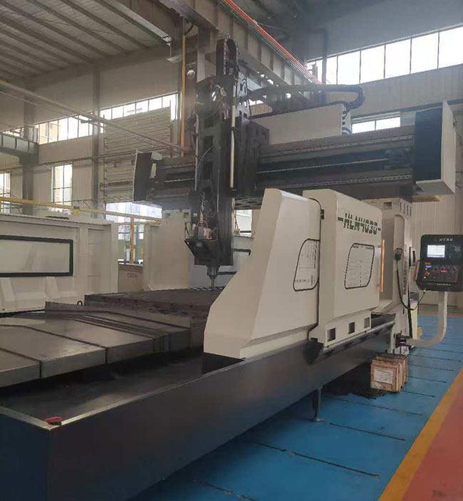 4米龍門加工（gōng）中心規格