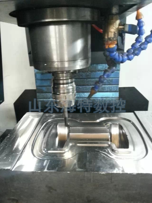 用1060加工中心高剛性模具加工成品（pǐn）圖